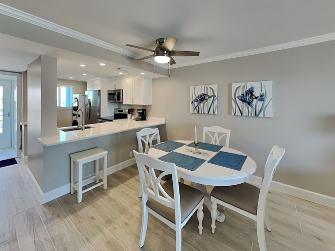 Castle Beach 303
