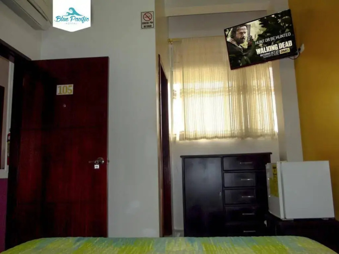 Hostal Blue Pacific