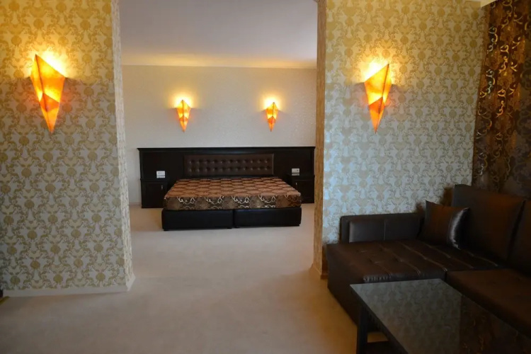 Shato hotel Trendafiloff