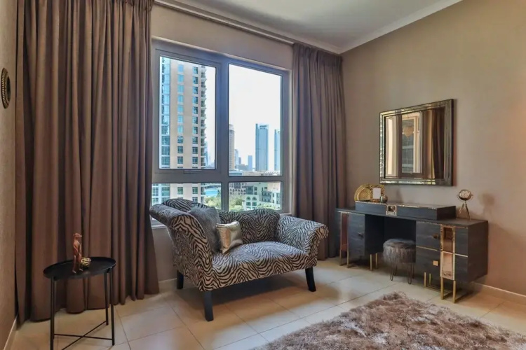 HiGuests - The Residences Tower 8