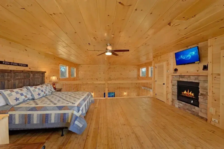 Alpine Pool Lodge Holiday home 2