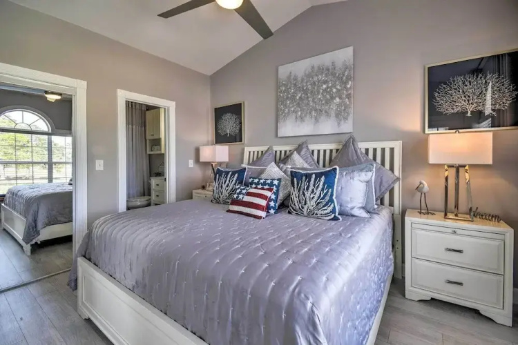 Myrtle Beach Condo: Golf Course + Pool View!