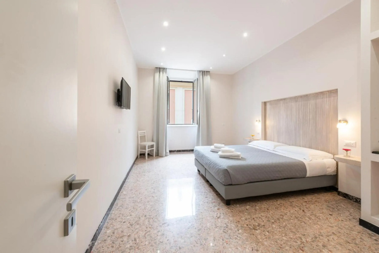 Ancient Rome Apartment