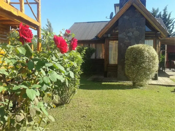 2 Bedrooms Chalet