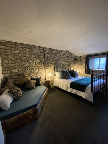 Comfort room