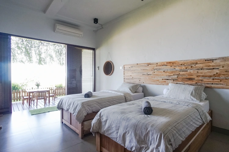 Standard Villa