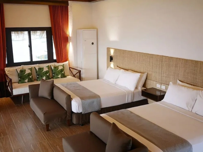 Grand room