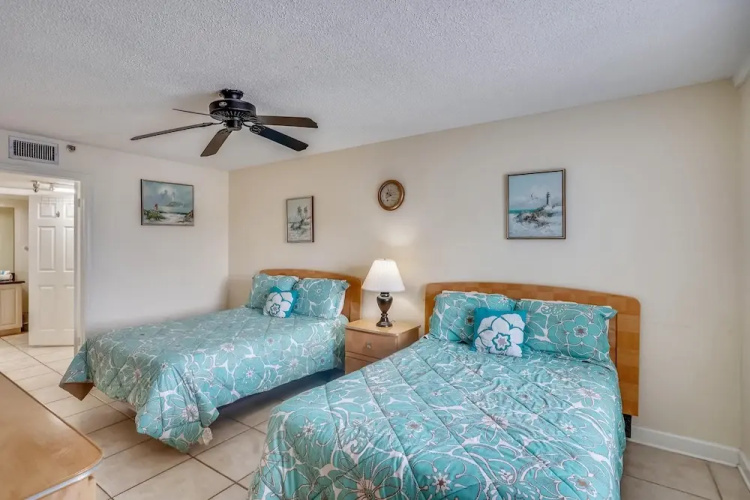 Sand Dollar 107