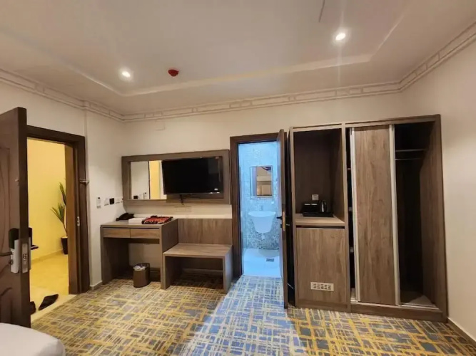 kanaf hotel