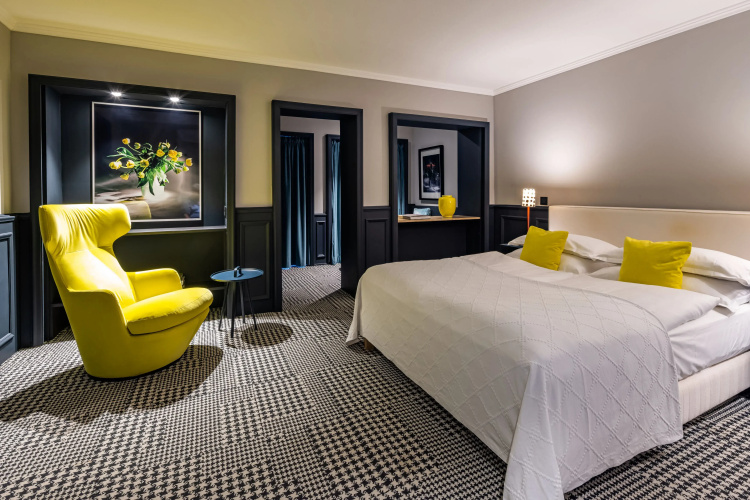 The Midtown Hotel by The New Yorker