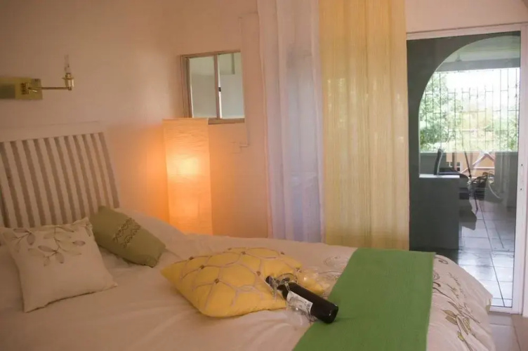 Wave Crest Suites