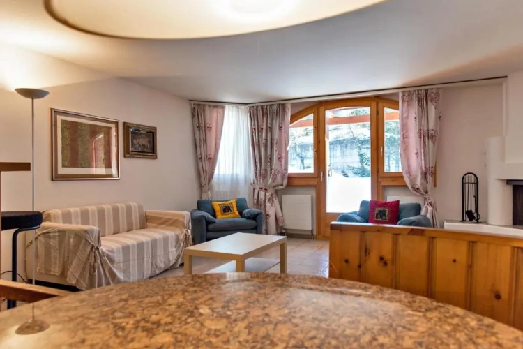 Single Apartment