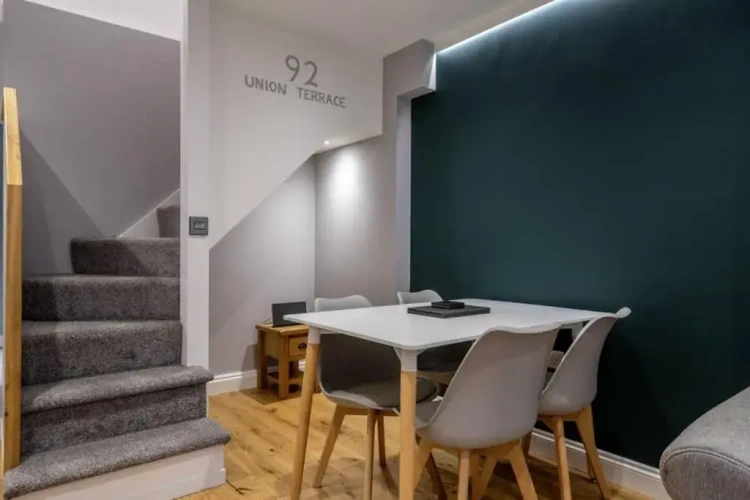 2 Bedrooms Double Cottage