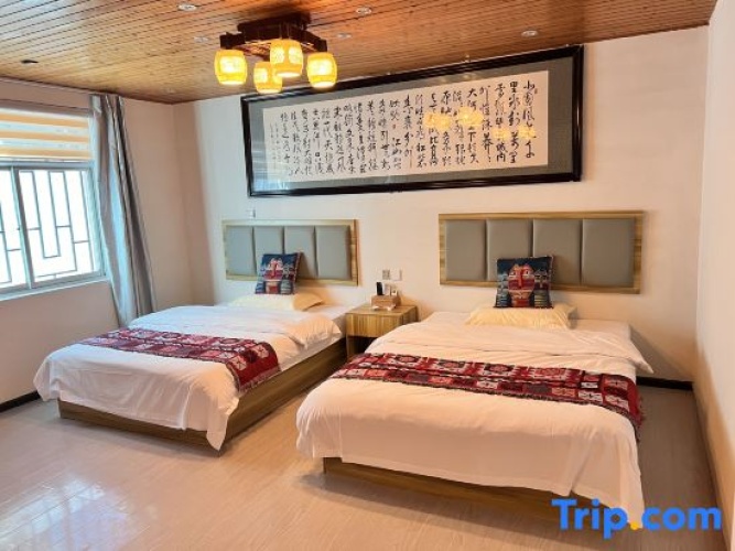 Standard Twin Family room