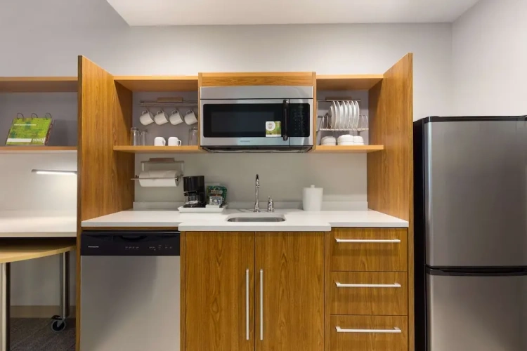 1 Bedroom Suite