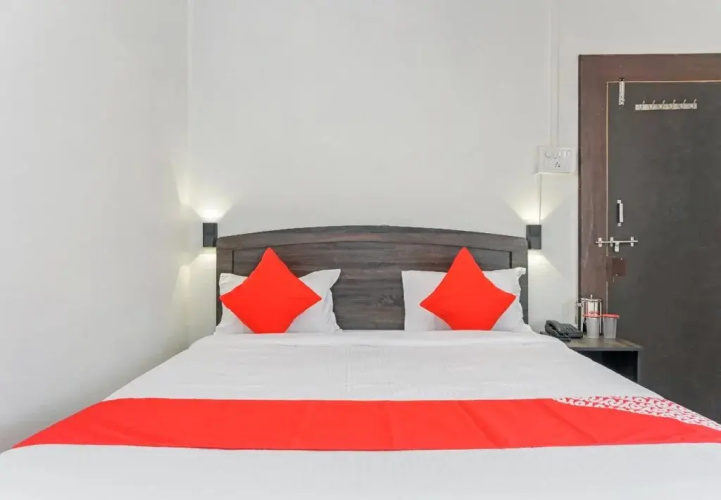 Suman Lodging By OYO Rooms