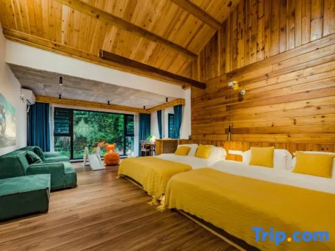 2 Bedrooms Suite