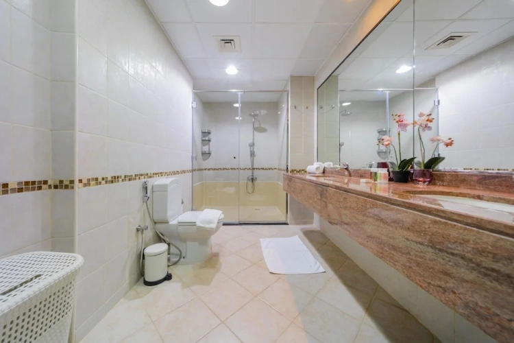 2 Bedrooms Premier Apartment with harbour view