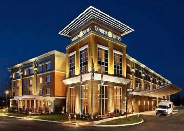 Standard Double Suite