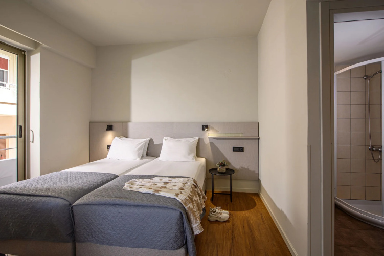Marin Dream Hotel photo 9