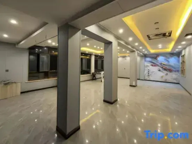 Tiegemen Express Hotel