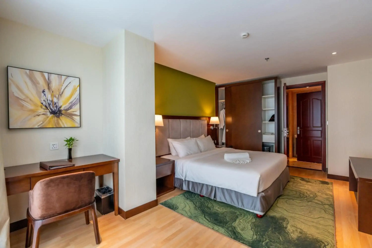 Olympia City Hotel by Dara