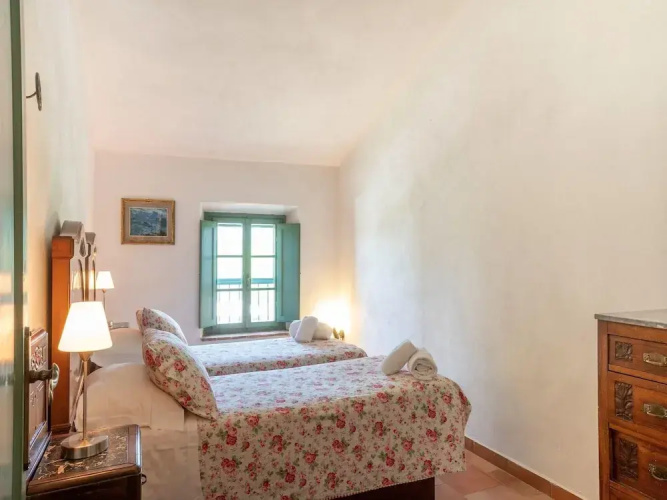 Appealing Apartment in Collesalvetti With Garden