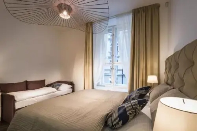 Luxury Modern Designed Oldtown Apartment