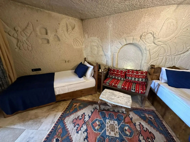 Mysterious Cave Suites