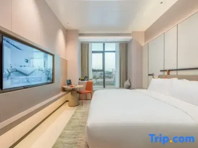 Standard Double room with city view