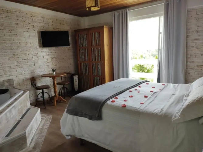 Standard Triple room with balcony and with view