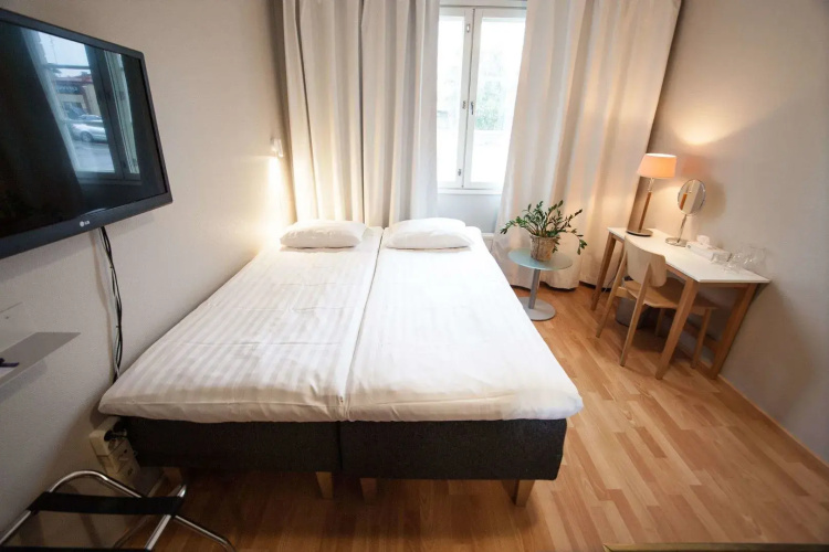 Hotelli Jokipuisto