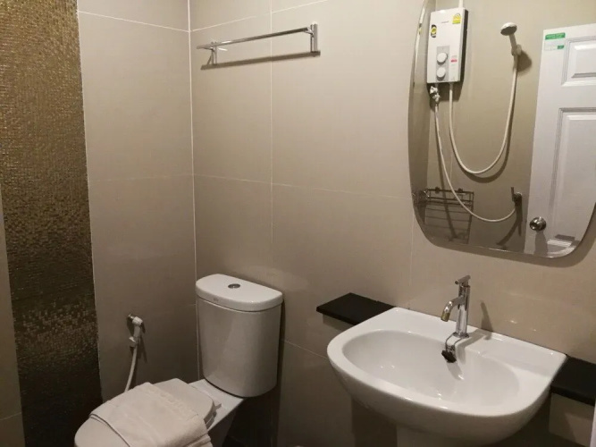 V49 Apartment