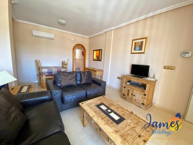 2 Bedrooms Apartment