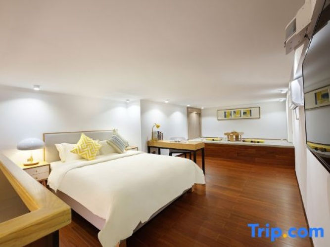 Triple Family Duplex Suite