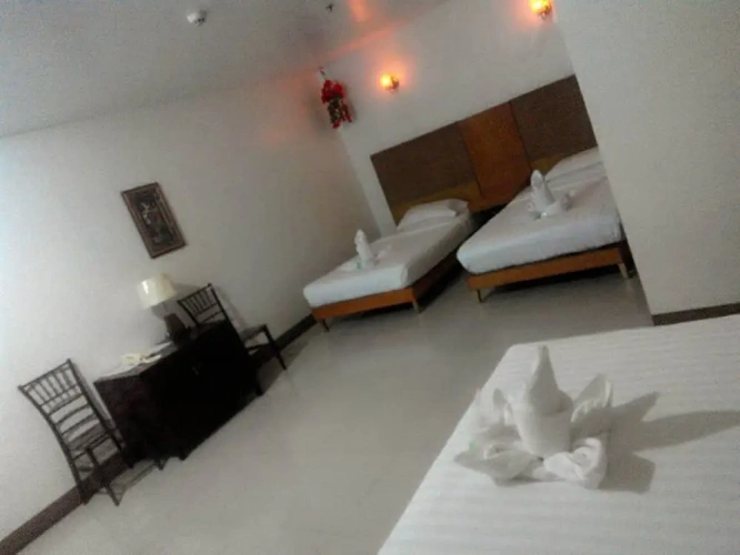 Triple Suite