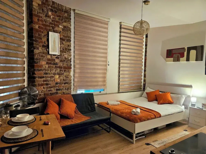Charming Central London Studio With Sofabed
