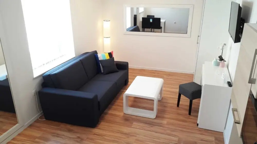 Downtown Park Suites