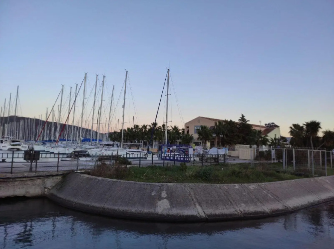 Ianos Hotel