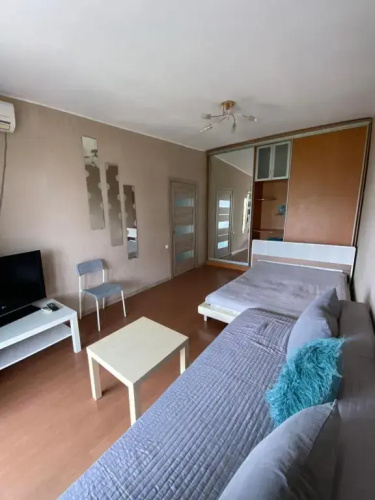 Apartment on Chernomorskaya 2a