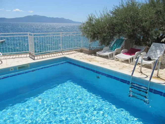 Standard Double room with balcony and with sea view