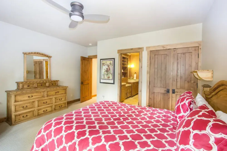 Elkstone Place 1