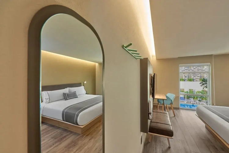 Double Suite