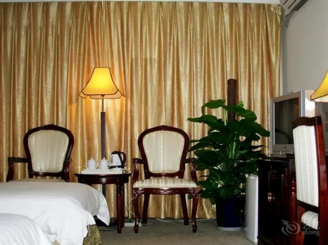 Wannianqing Hotel