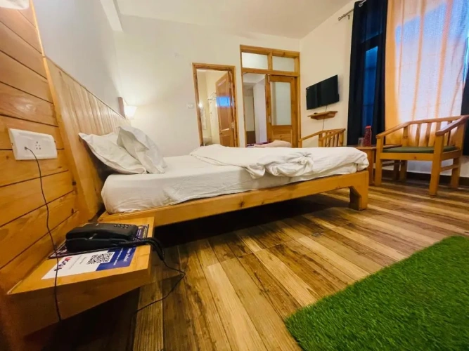 Standard Triple room with balcony