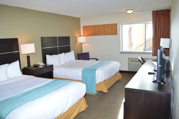 Ramada by Wyndham Albuquerque East