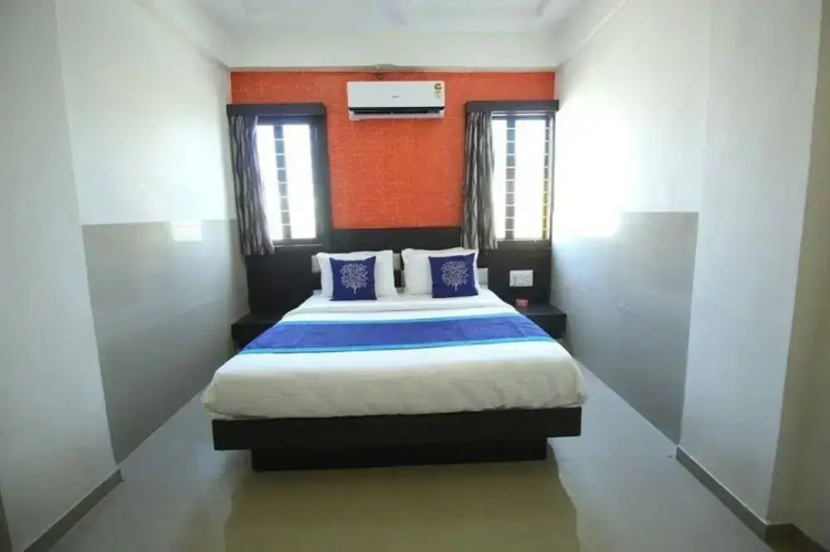 Aeon Hotel
