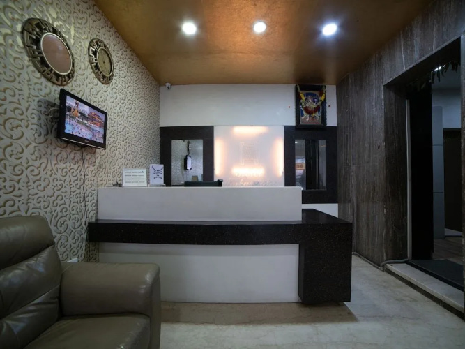 Oyo 45408 Hotel Ambassador