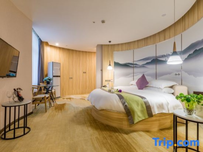 Standard Sextuple room