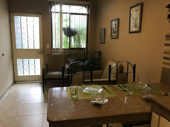 El Patio Suites